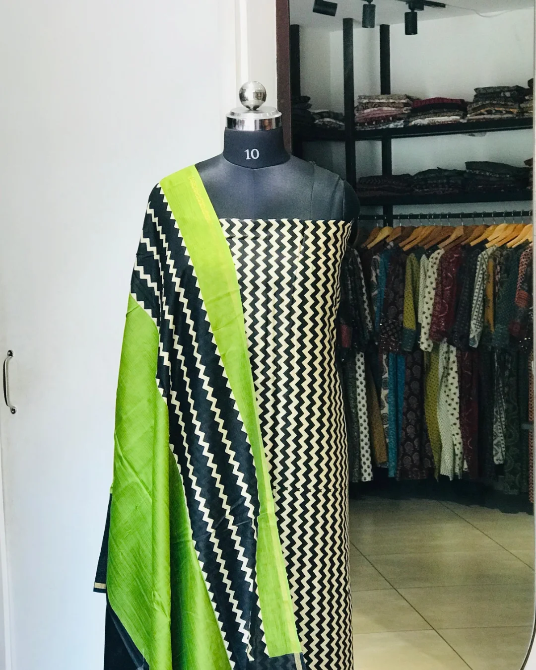 Salwar Suit
